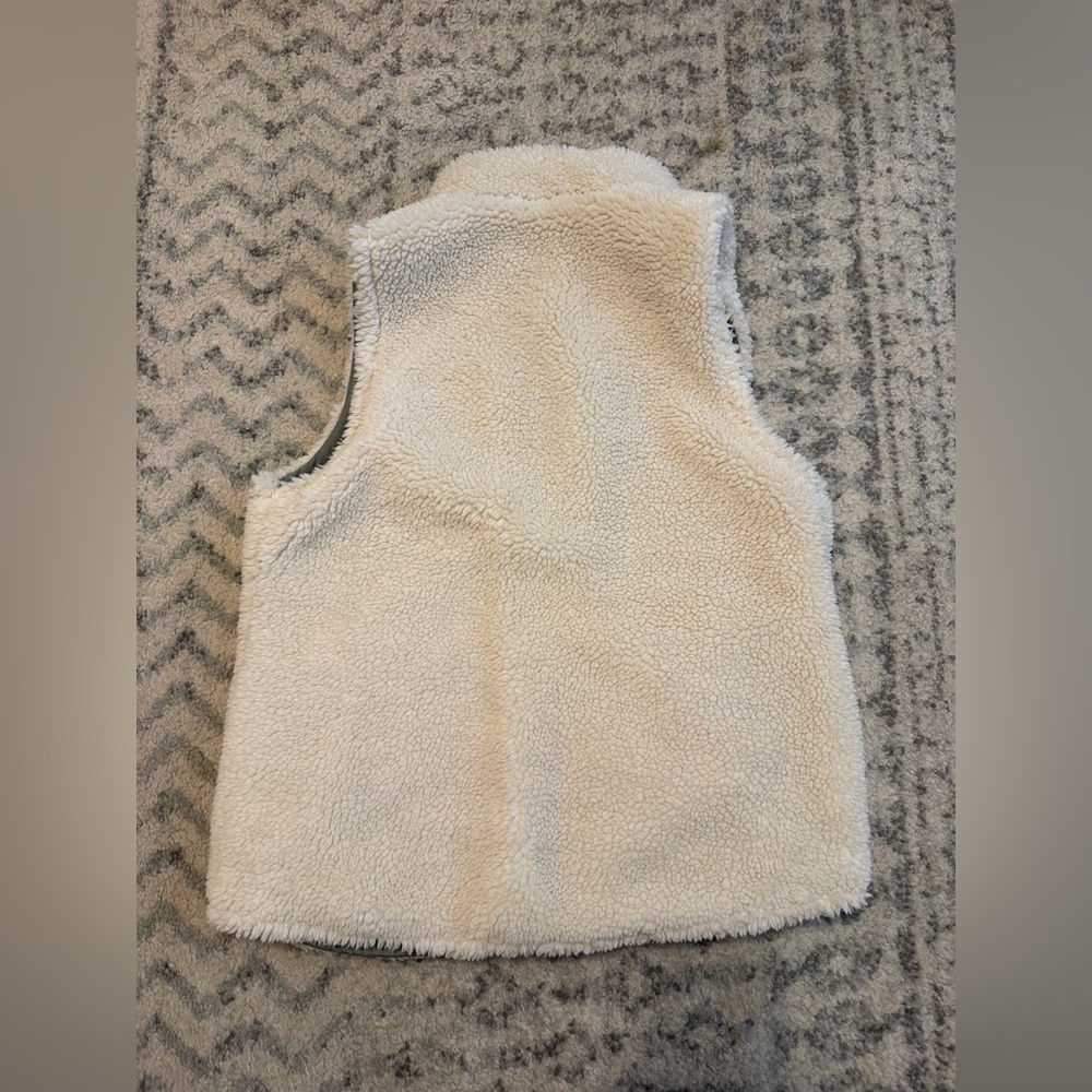 Reversible vest - Picture 2 of 5